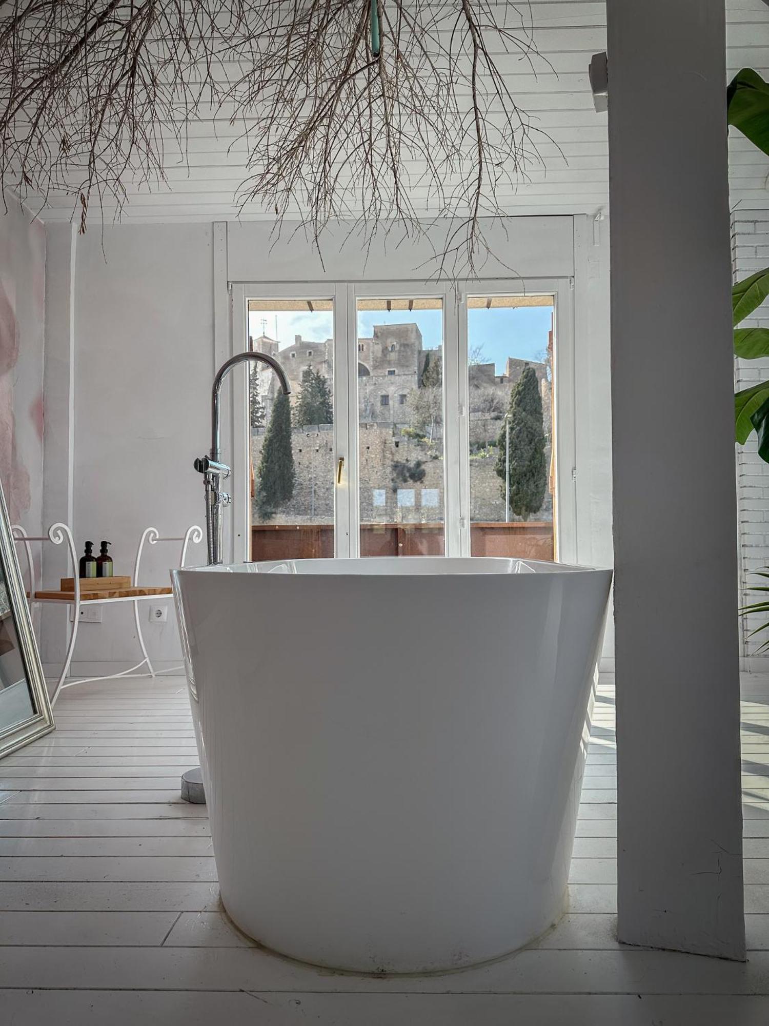 Suite Con Jacuzzi กันเยเยส ภายนอก รูปภาพ